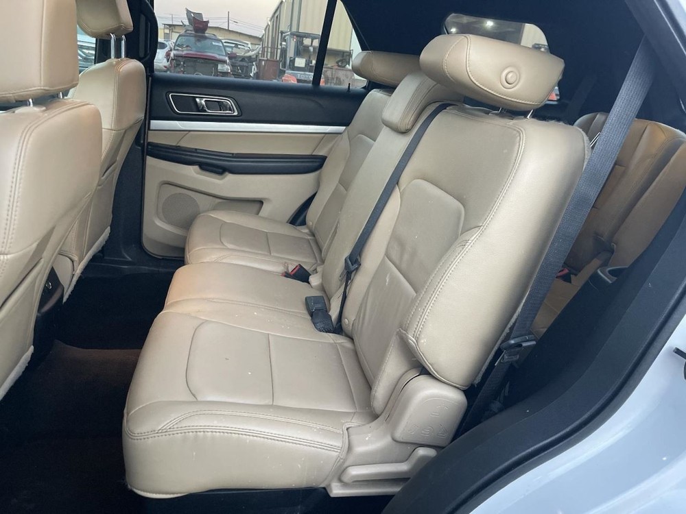 Camera/Projector Camera Rear Fits 16 EXPLORER 1014611