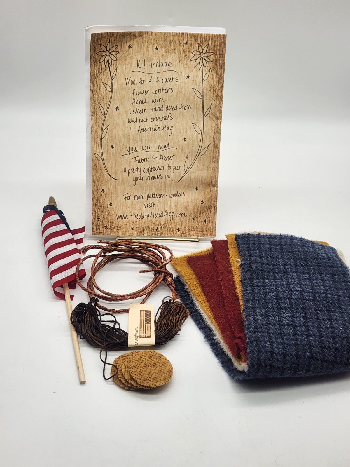 The Old Tattered Flag Wool Flowers Kit With Instructions