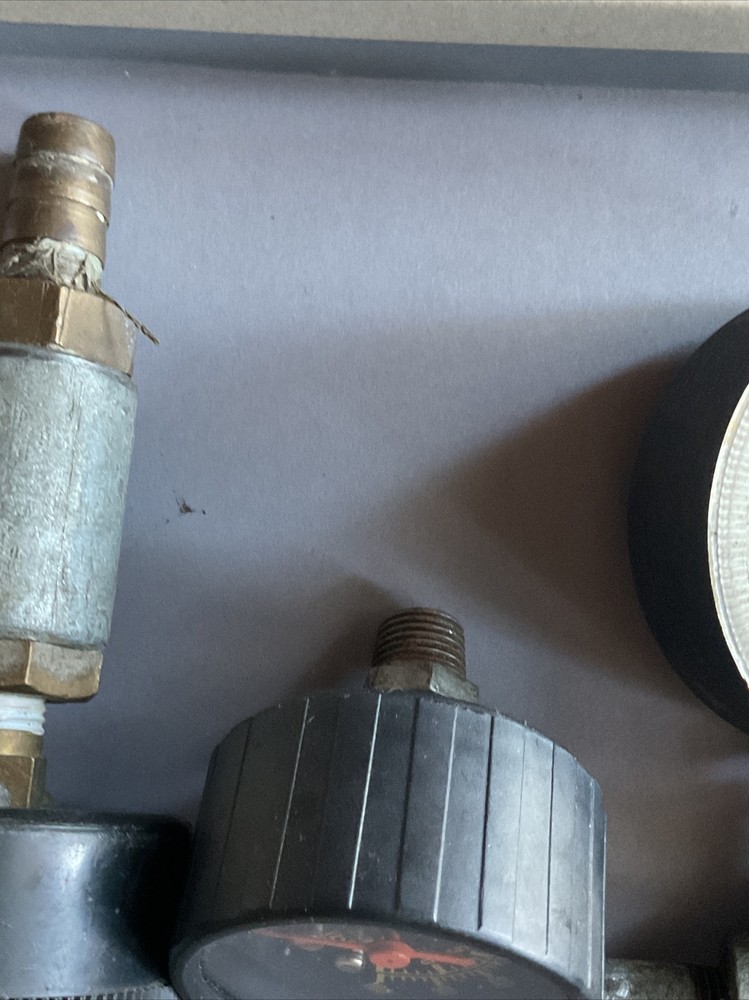 3 Vintage Pressure Gauge,