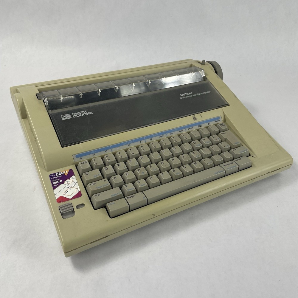 Smith Corona Spellmate 700 Electronic Dictionary/Correction Typewriter