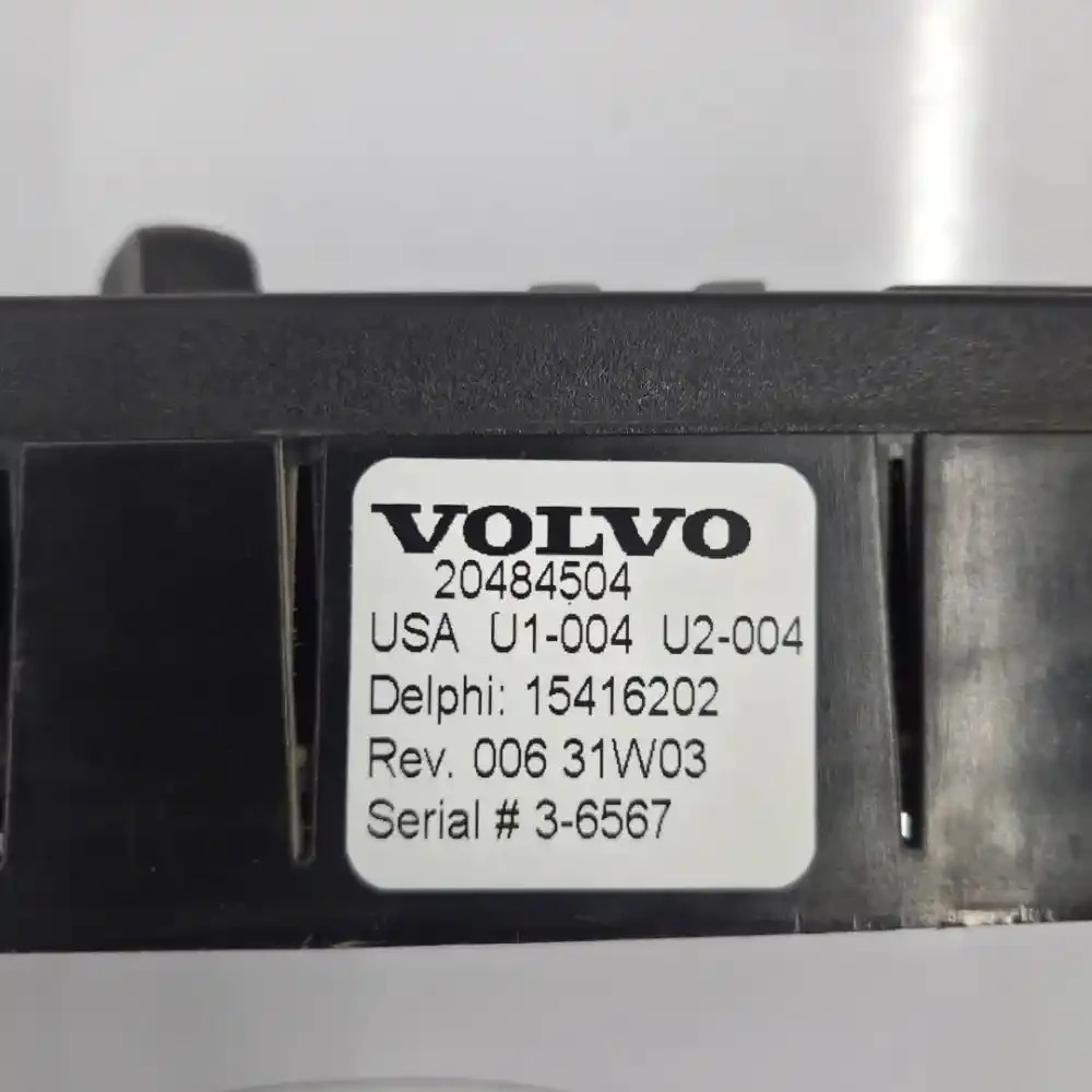 2004 Volvo VNL Heater Control for Sleeper Bunk-- 20484504