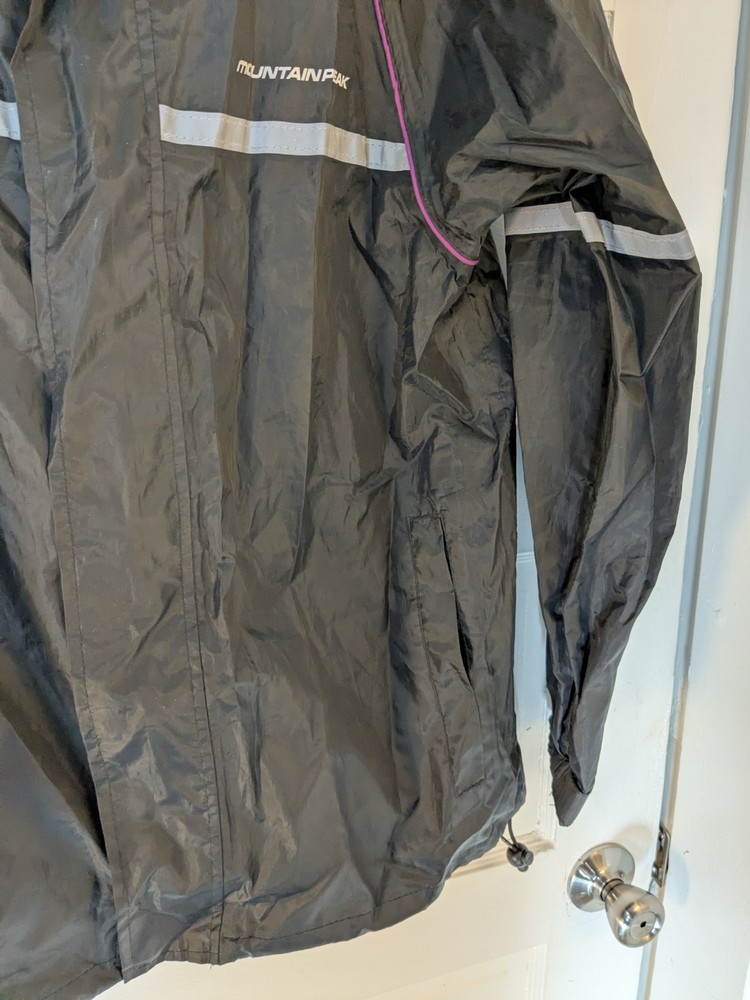 Mountain Peak Regenpak Rain Suit Size Small