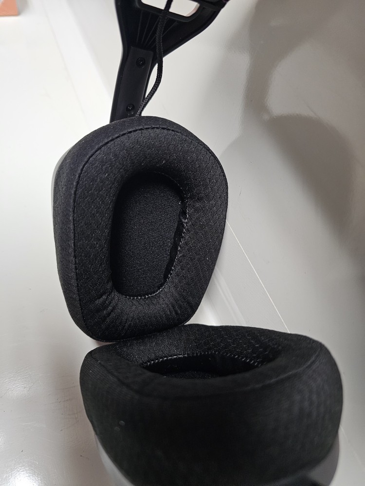 Beast MSI-100 Low Latency Wireless Gaming Headset / Untested