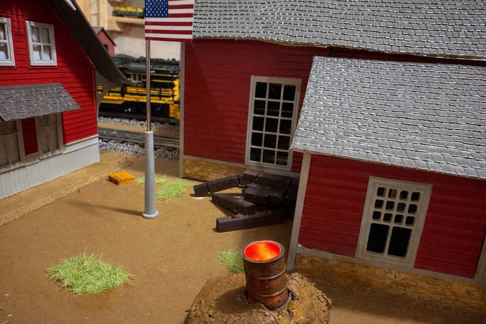 O/S Scale Burn Barrel