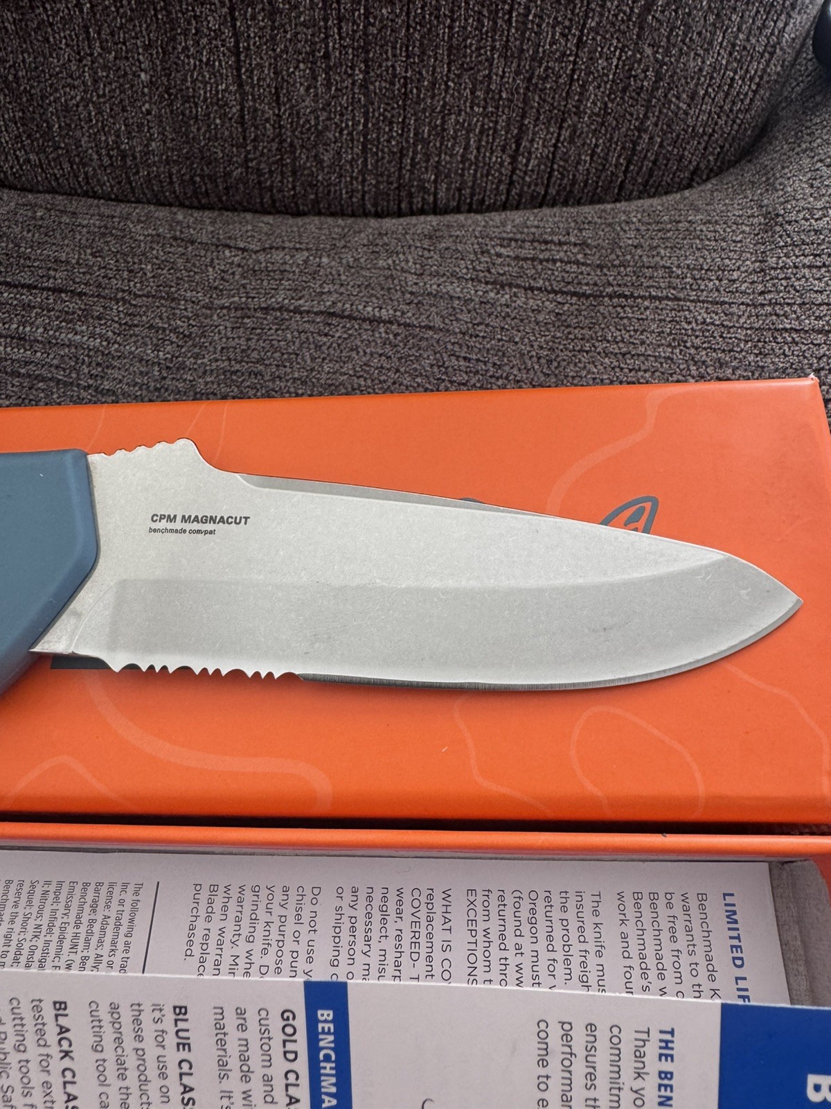 Benchmade 18040S knife