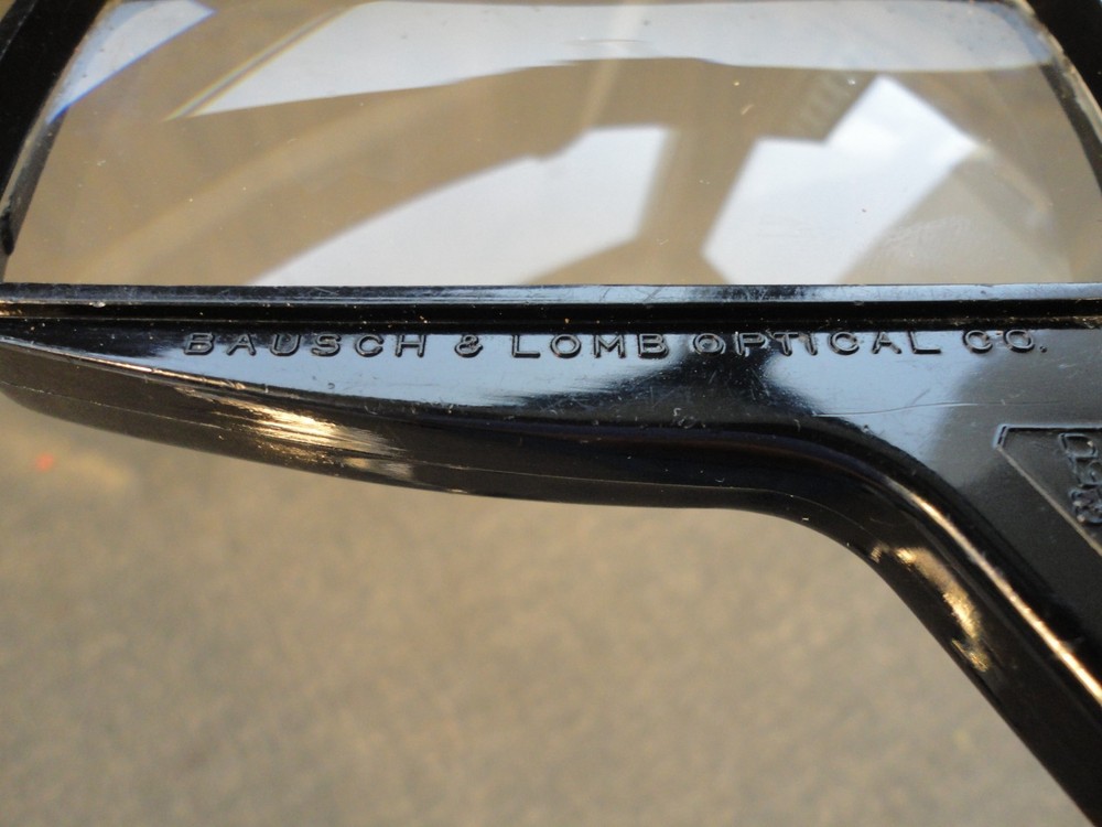Vintage Bauch & Lomb Optical Magnifying Glass.