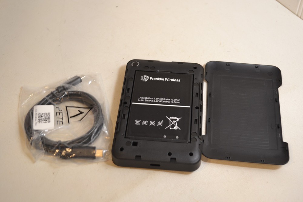 Franklin Wireless JeXstream Model: RG2100