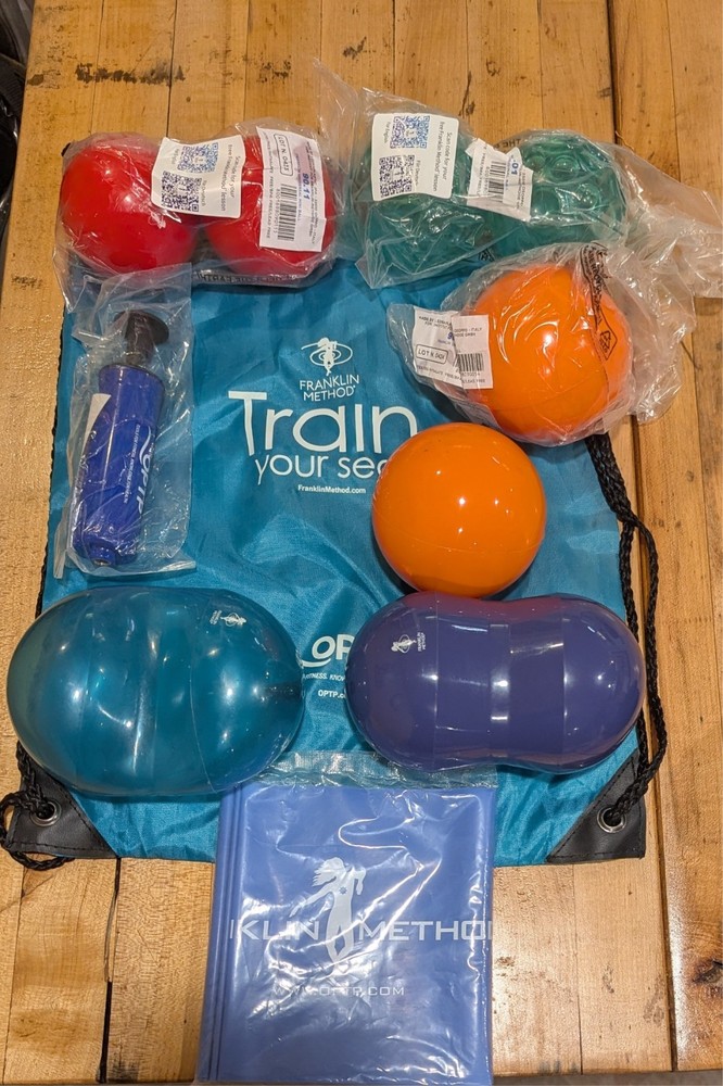 Franklin Equestrian © Balls and Band Kit