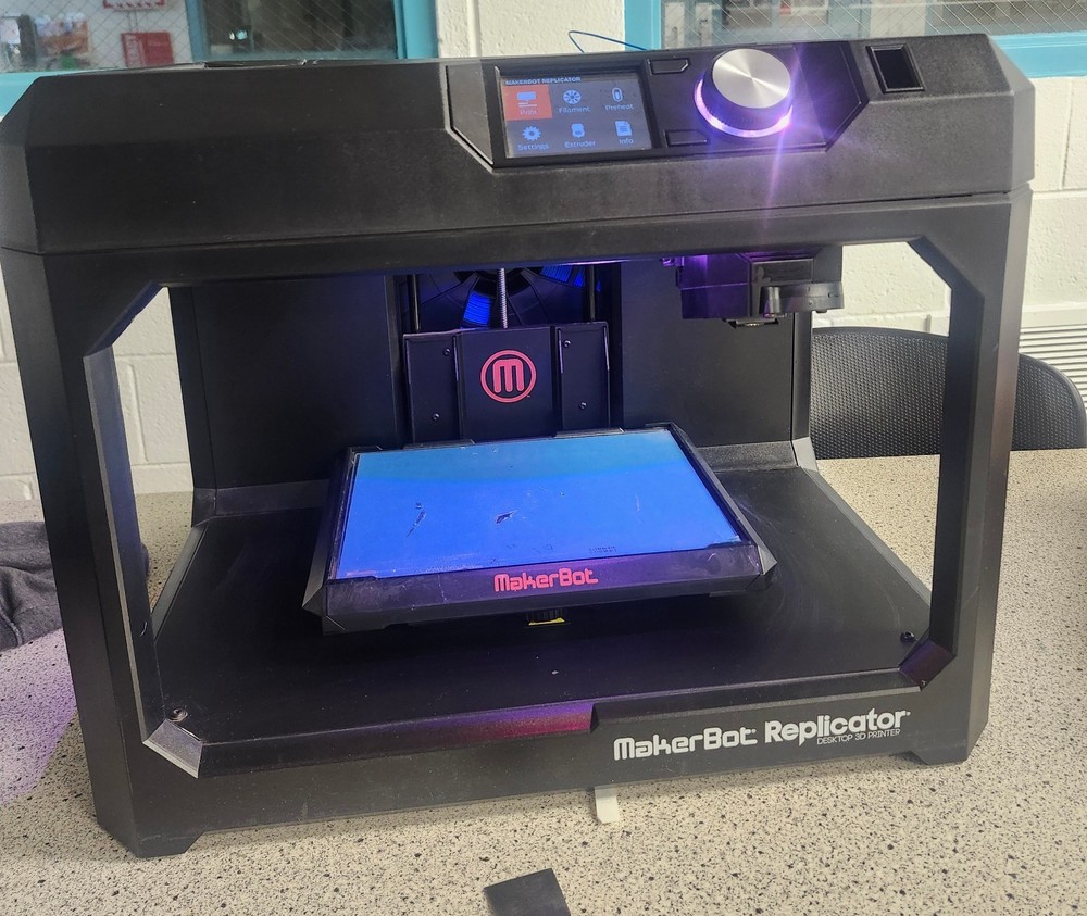 USED - MAKERBOT  Replicator Desktop 3D Printer With Power Cord - Free Shipping