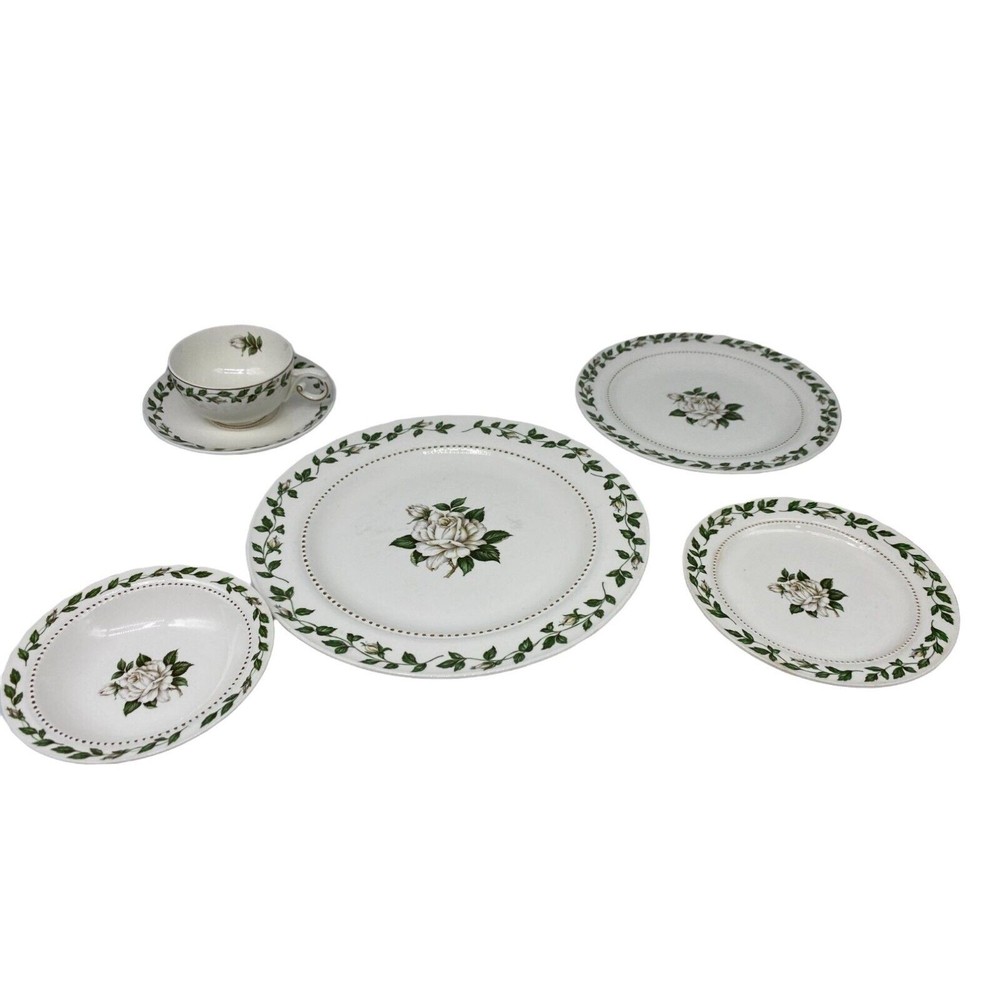 Vtg Superior Hall Quality Dinnerware Cameo Rose 6 piece Place setting EUC