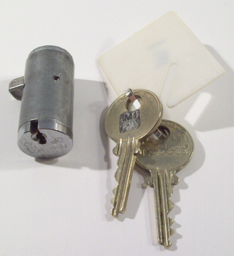 Medco Vending Machine Barrel Lock, 2 Keys
