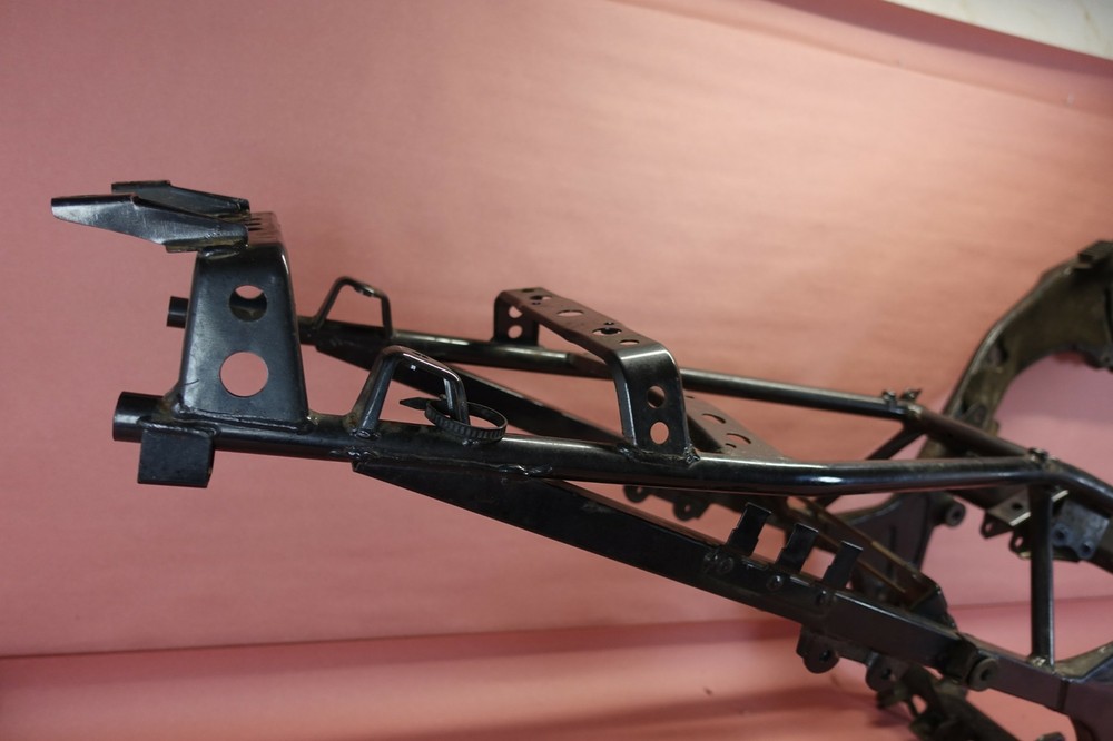 1993-1997 Suzuki RF600R RF600 Main Frame Chassis