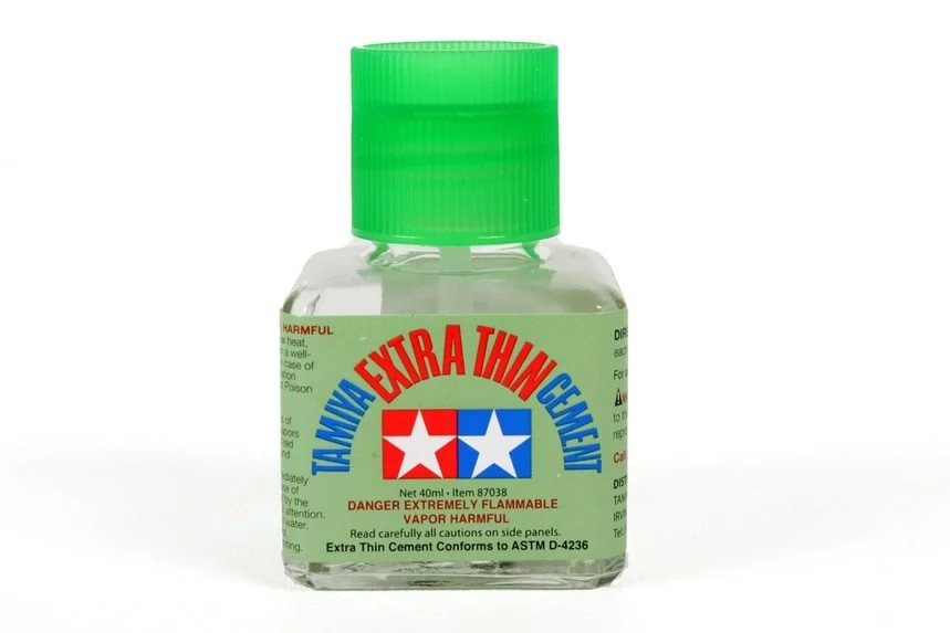 TAM87038 Tamiya Extra-Thin Cement