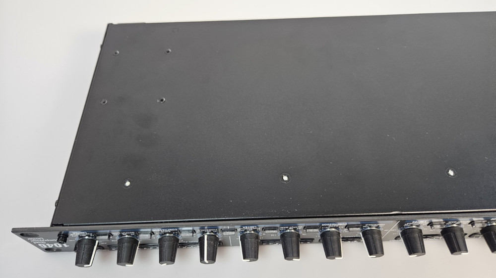 dbx 1046 Quad Compressor/Limiter