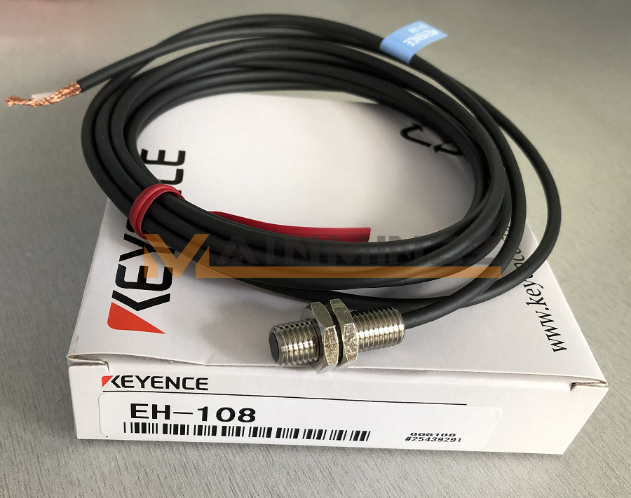 ONE NEW KEYENCE EH-108 Proximity Switch