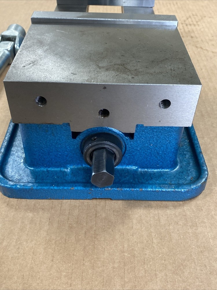 INTERSTATE 6” Machine Vise With Jaws & Handle
