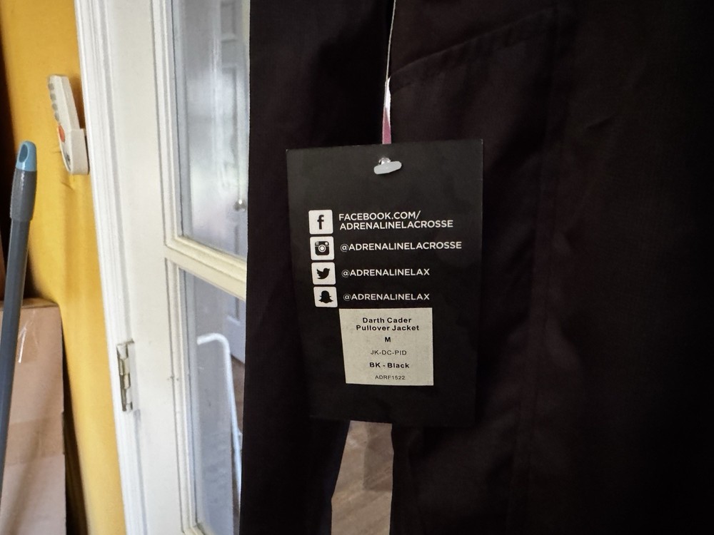 LACROSSE JACKET ADRENALINE DARTH CADER FULL ZIP PACKABLE WATERPROOF, Medium NWT!