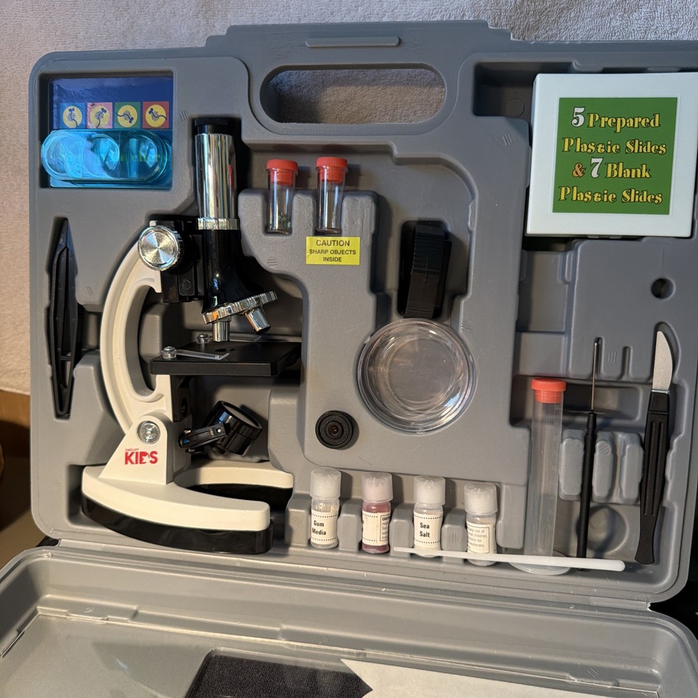 IQ Crew 52 Piece Microscope Set, Age 8+ EUC In Box Complete with Instructions