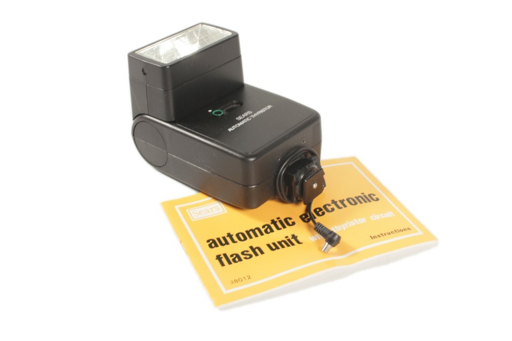 Vintage Sears Automatic Thyristor Flash Unit Adjustable Direction with Manual