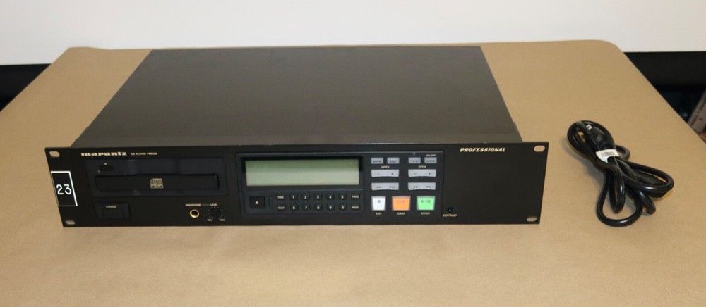 Marantz PMD330/U1B Professional CD Player. In Excellent Condition