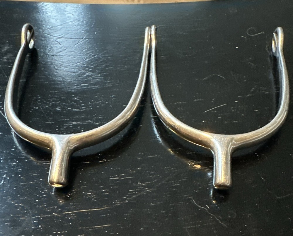 Dover English Spurs- 1” Neck