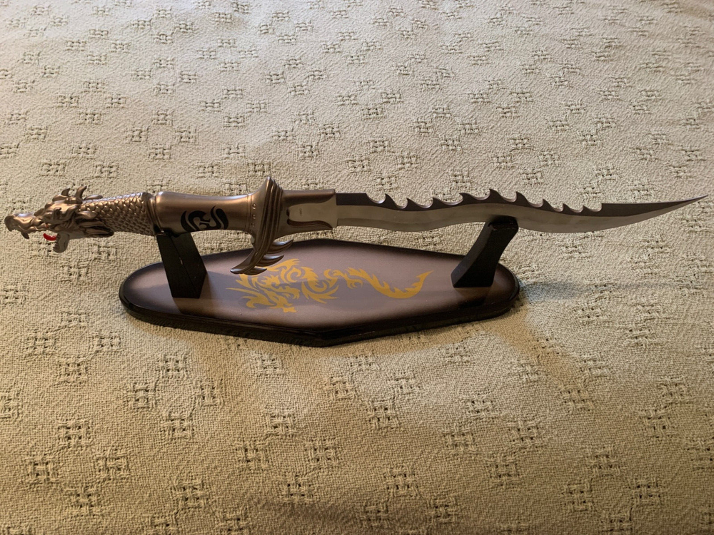 Craftwork FM-421S, Dragon Knife w/Display Stand, Fixed Blade, Original Box