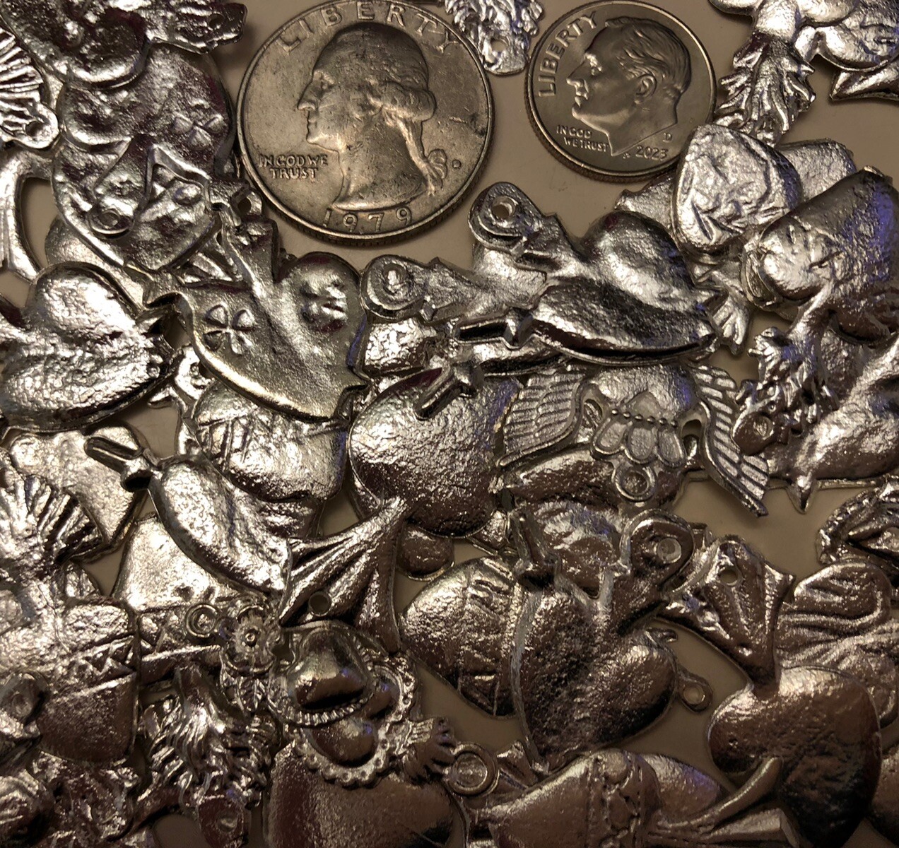 25 Milagro HEART Charms Mexican Folk Art SILVER All HEARTS Charm Lot