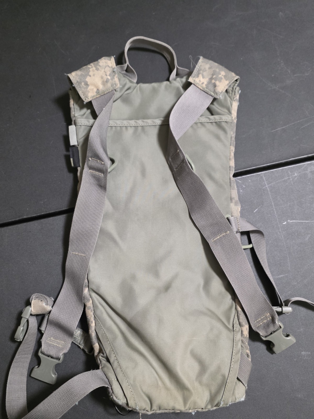 LOT Army MOLLE UCP woodland pouches assault pack protective undergarment gloves