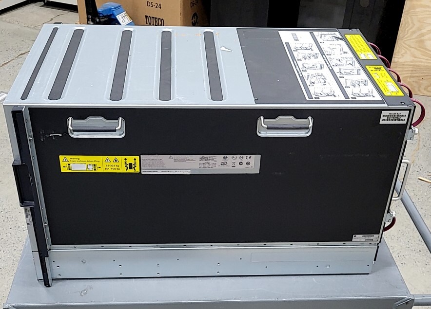 HP AD361C BladeSystem C7000 Blade Server Enclosure SEE NOTES