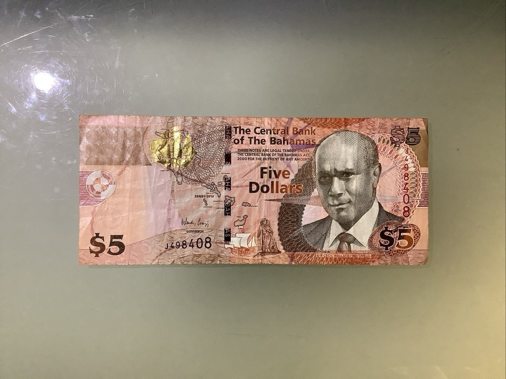 Bahamas 5 Dollars 2013 Circulated