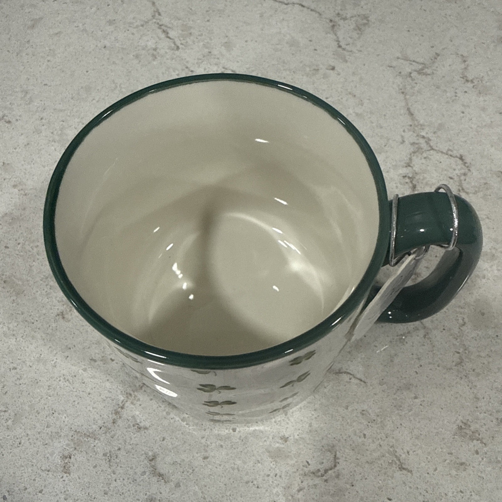 Clovers & Shamrocks 16oz GREEN 10 Strawberry St BELLA Mug St. Patrick’s Irish