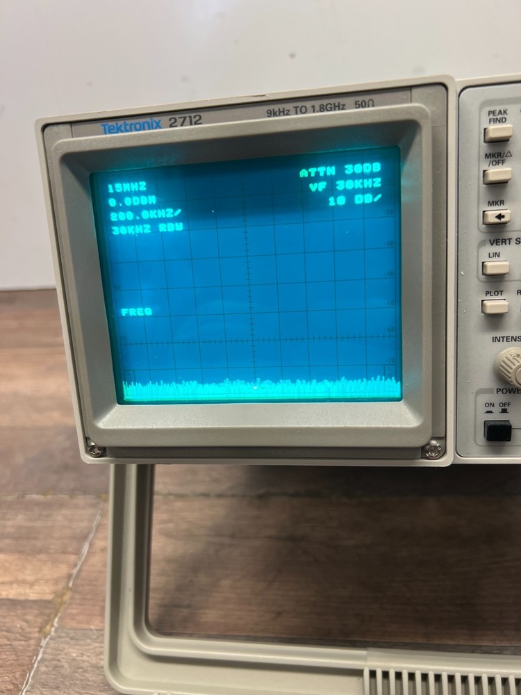 Tektronix 2712 Spectrum Analyzer