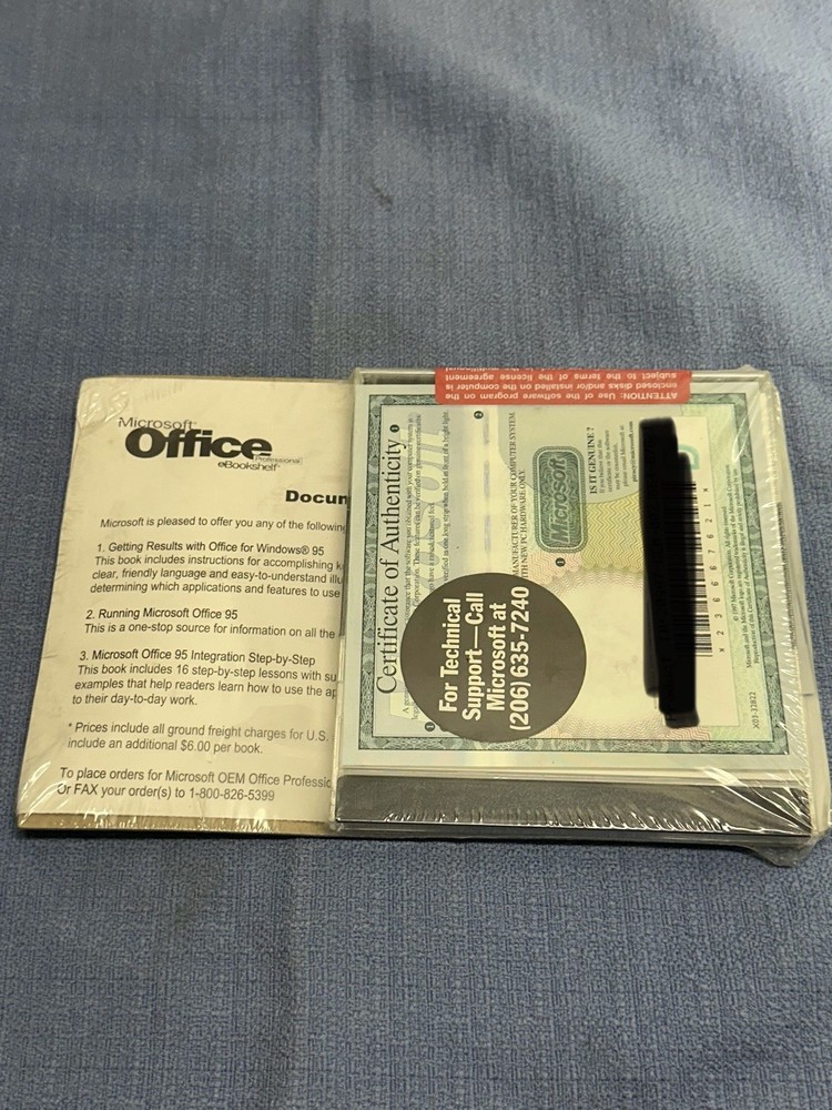 Microsoft Office Professional Version 7.0 & Bookshelf 1995 Edition