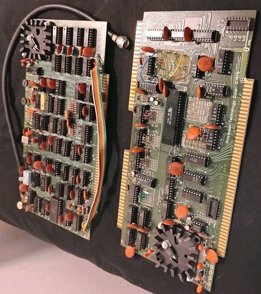Processor Technology VDM-1 Rev D, 3P+S (1976) Matching S-100 Bus Boards Untested