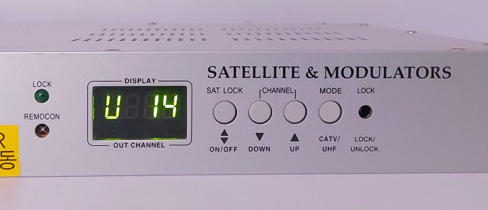 Multiplus SM-100 HD Broadcast Receiver Satellite Modulator CATV Headend