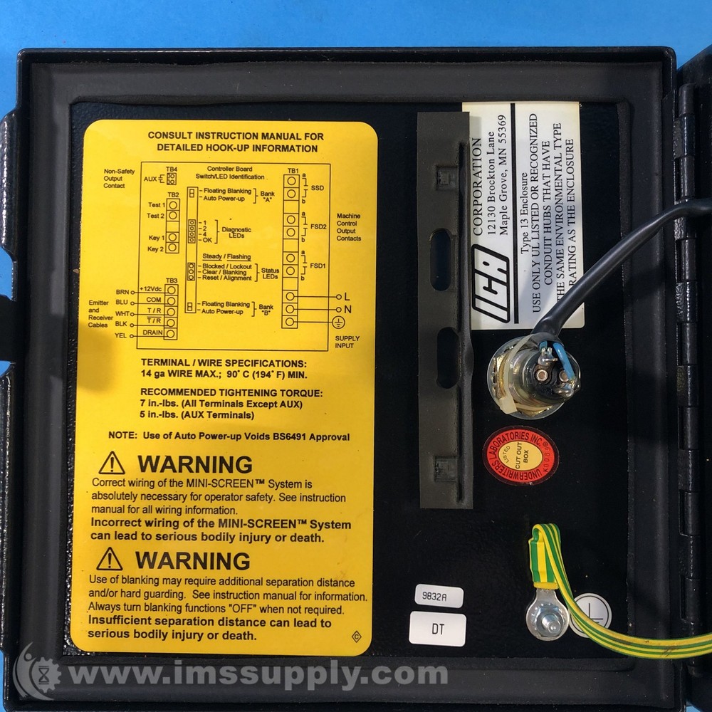 Banner Engineering Corp. MSCA-1 MINI-SCREEN Metal Control Box USIP