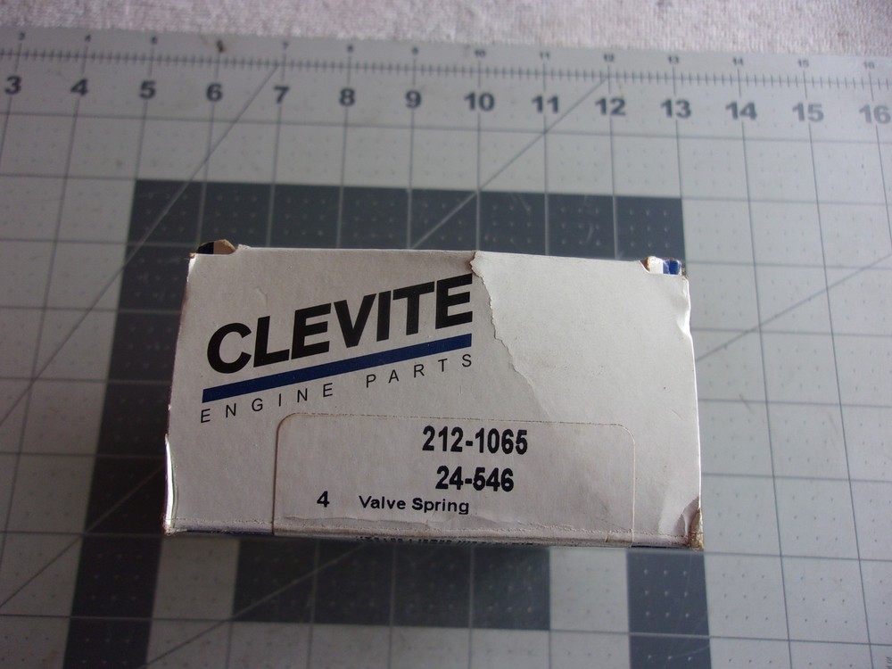 Clevite 212-1065 (4) Valve Springs