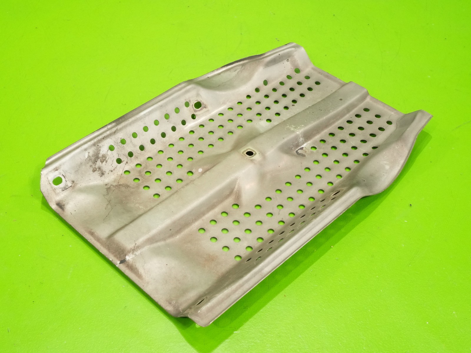 00-06 Audi TT OEM exhaust cat converter lower bottom heat shield guard cover