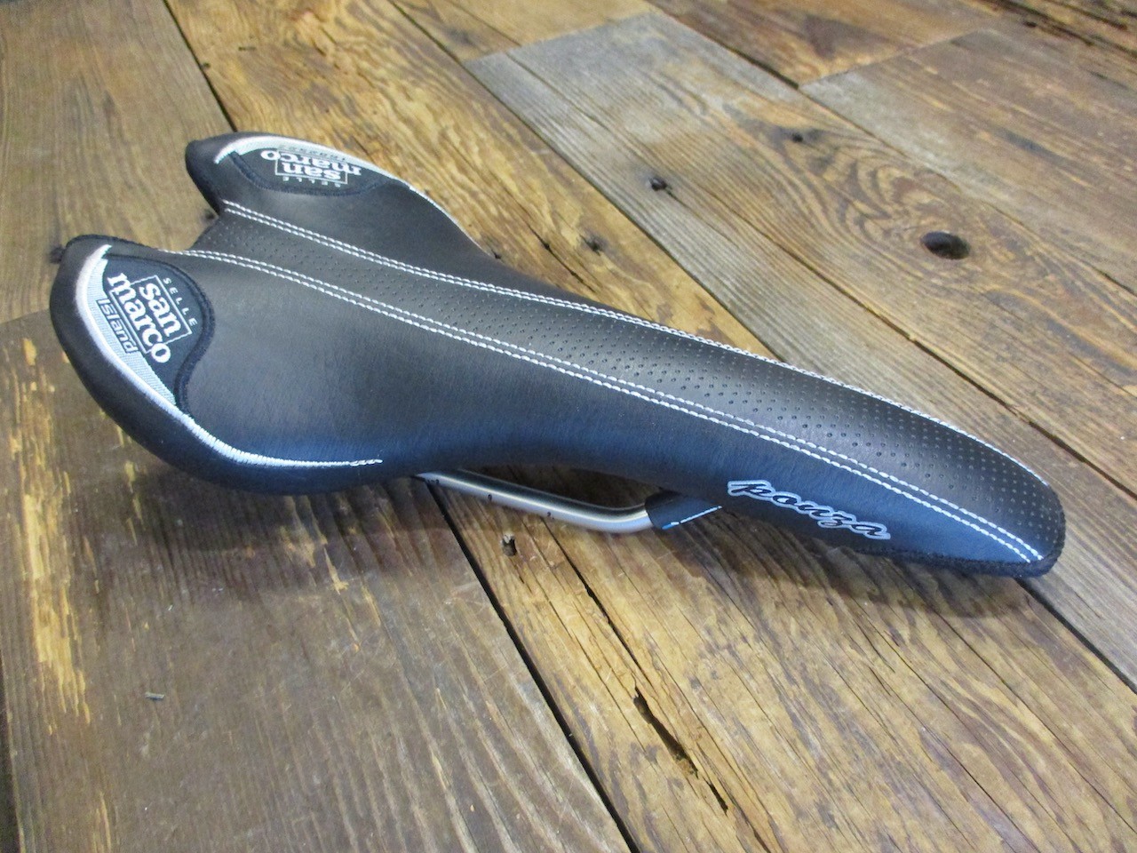 Selle San Marco Ponza "Island Project" saddle, steel rails