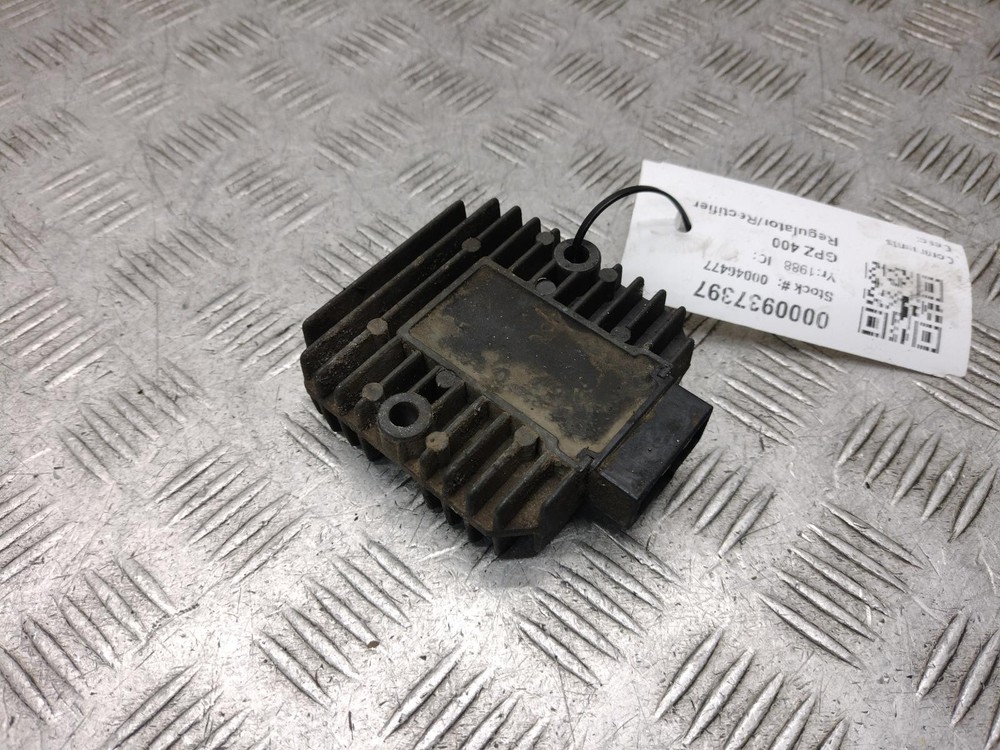 1988 KAWASAKI GPZ 400 RECTIFIER REGULATOR