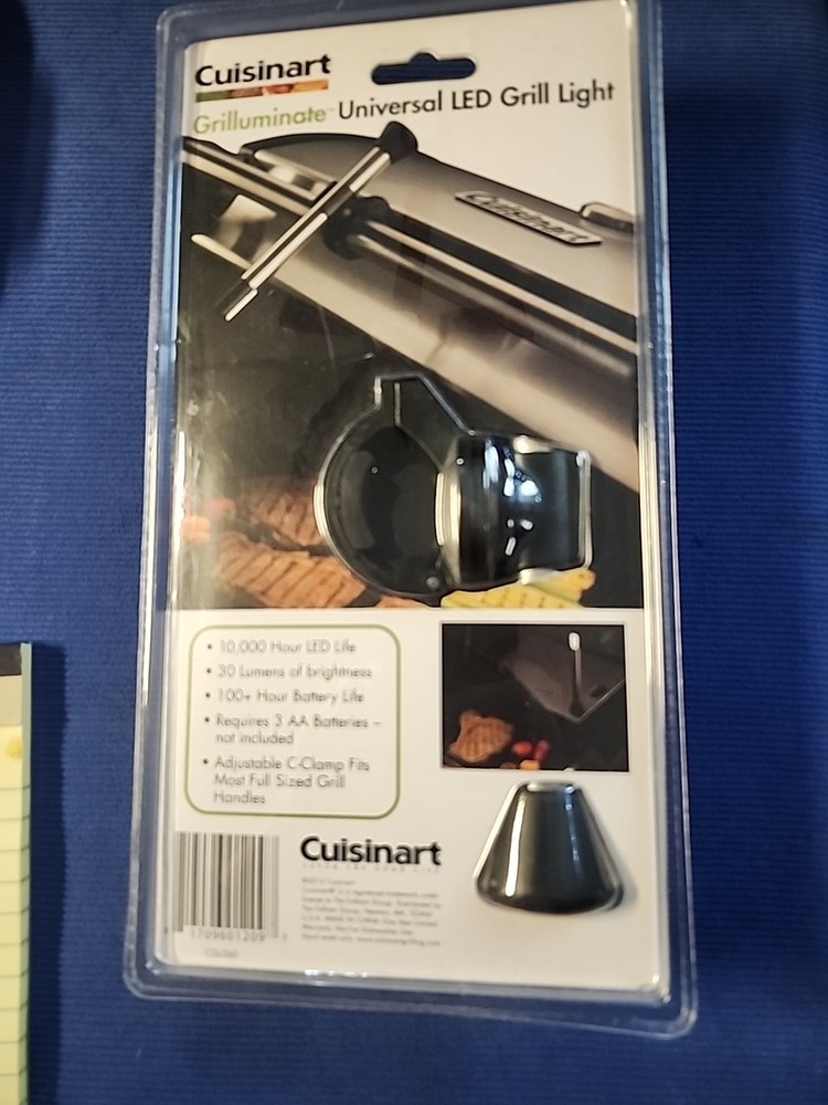 Cuisinart Grilluminate universal Led Grill Light, NEW