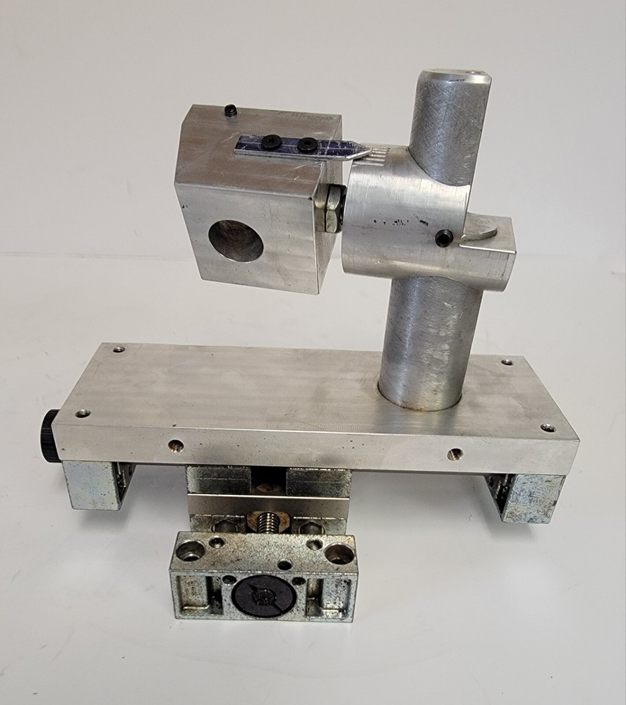 IGUS LINEAR ACTUATOR ASSEMBLY SWX-104001.