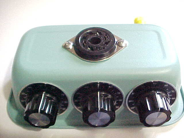 AM BDCST. DUAL COIL CRYSTAL RADIO RECEIVER W/HEADSET & TUNABLE TRAP FOR BCI