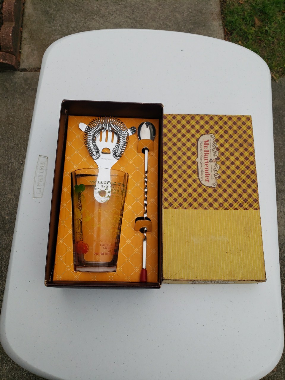 Mr. Bartender Deluxe DI-3 Cocktail Mixing Set – Vintage 1970s!