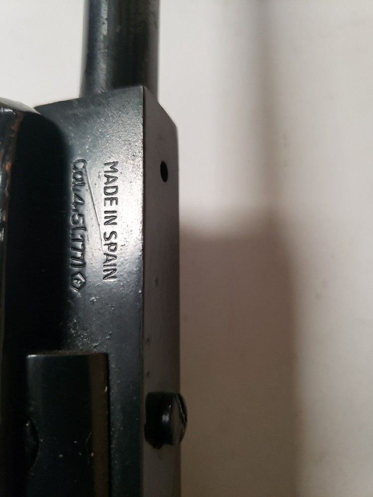 BEEMAN FX2 .177 AIR RIFLE WITH SCOPE