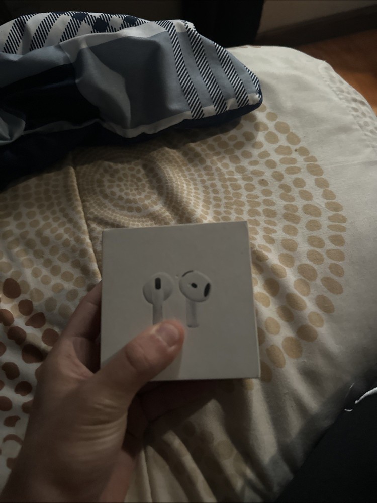 Airpod 4