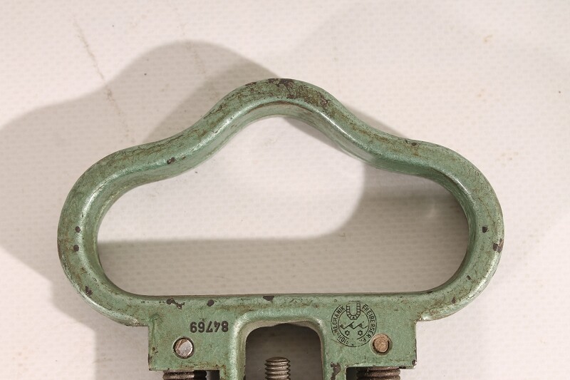 1 Piece Old Spring Scale Freiberger Precision Mechanics Hand Scale Scale