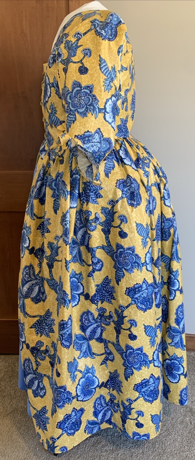 XL Outlander, Colonial/Rev War, Jacobean Botanical Cotton Overdress/Gown NWOT