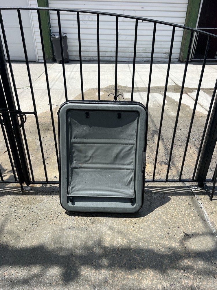 Kenworth Sleeper Door With Window ( Passenger Side )