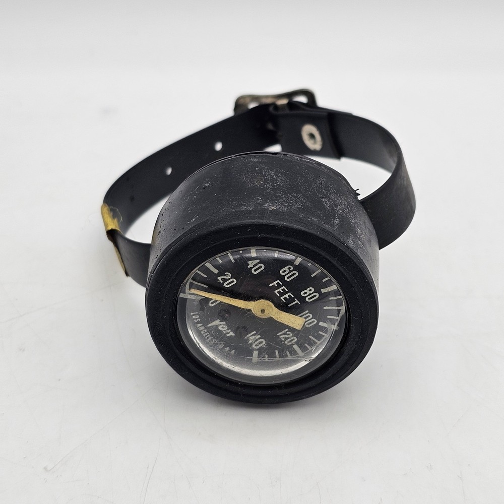 VNTAGE VOIT WRIST DEPTH METER GAUGE SCUBA DIVING LA CALIFORINIA - UNTESTED